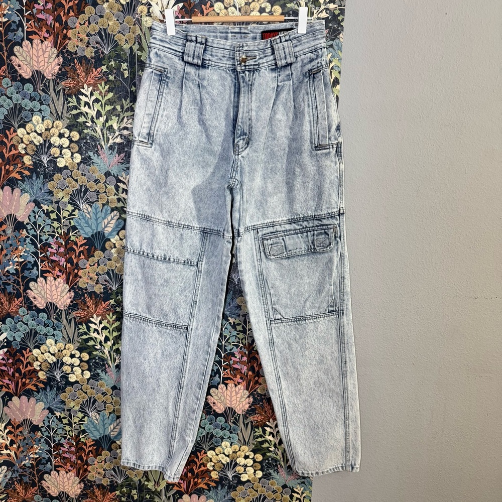 VTG 80/90’s Today’s News Acid Wash Cargo/Baggy High Rise 31/32 Australian Jeans